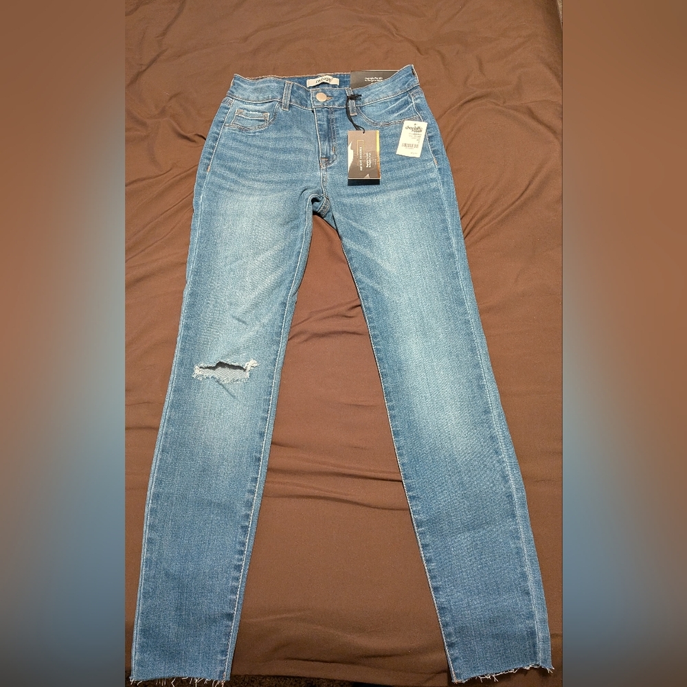 Charlotte Russe Refuge skinny jeans